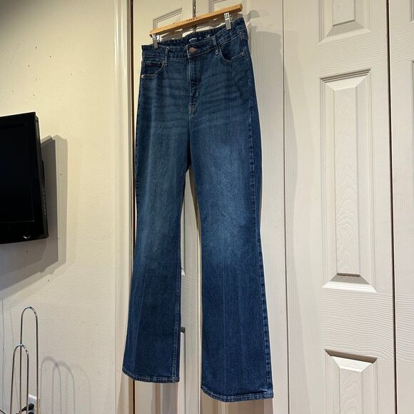 Old Navy Higher High Rise Flare Dark Wash Creased High Waisted Jeans 14 - Picture 7 of 12